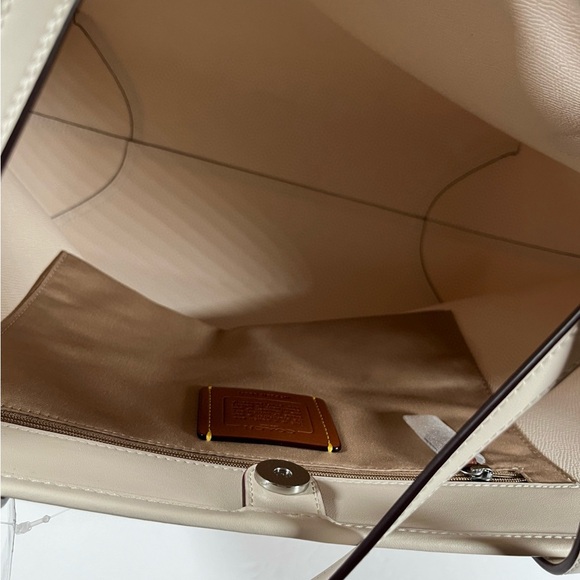 NWT COACH City Tote Bag Signature Canvas With Floral Print Silver/Sand - Picture 5 of 9